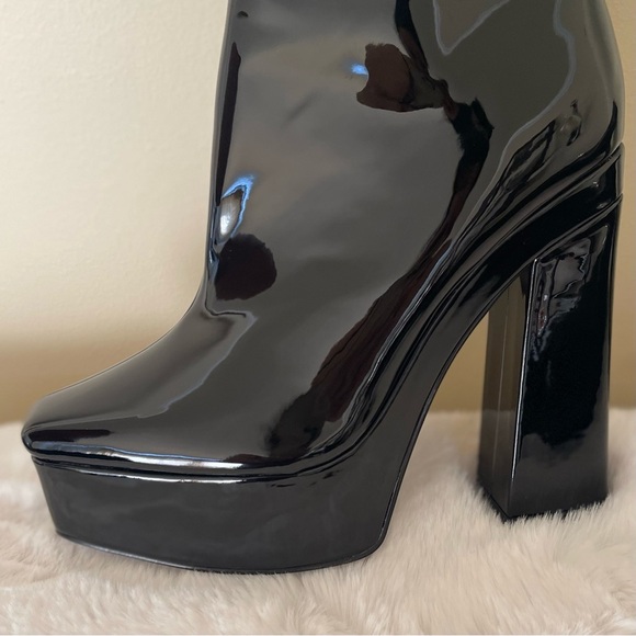 Guess Women’s Byra Platform Block Heel Dress Booties - Picture 12 of 14
